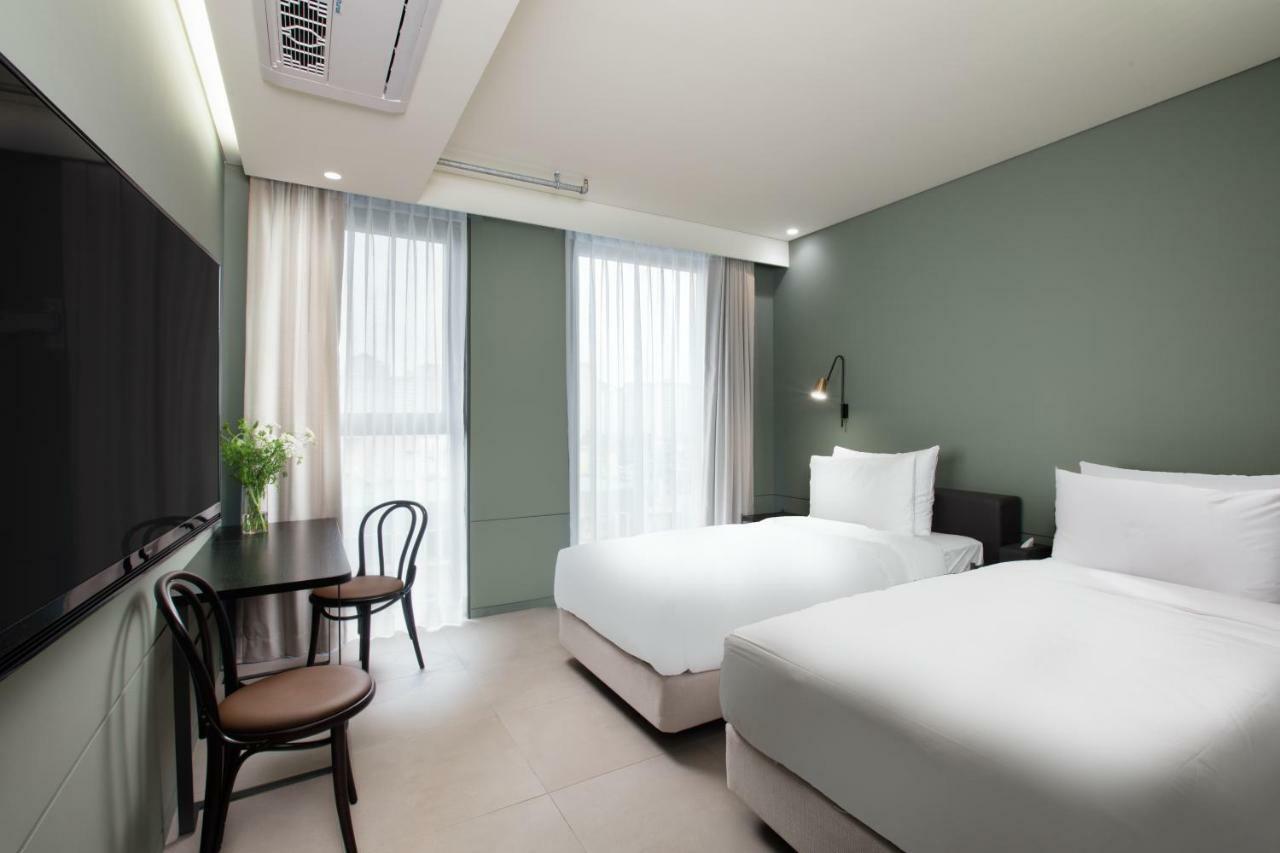 Park Marine Hotel Inczhon Zewnętrze zdjęcie